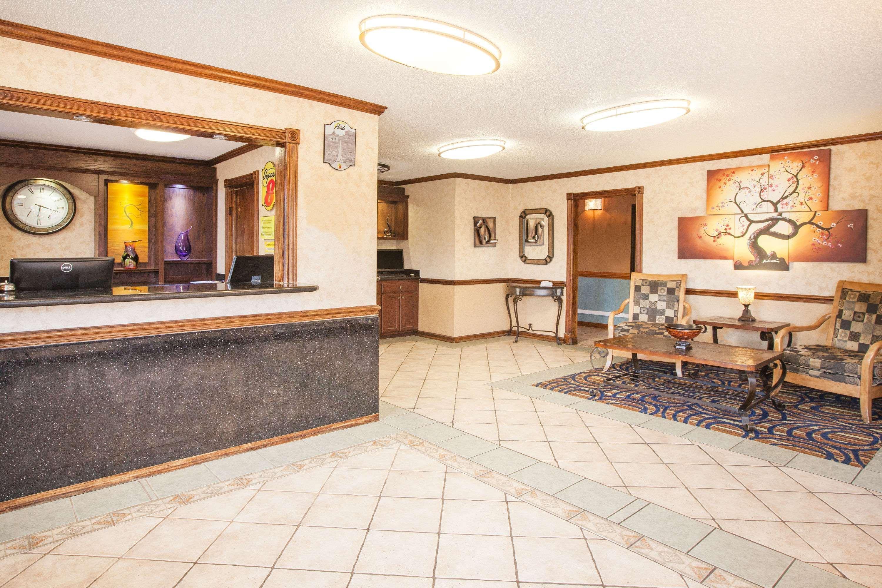 Super 8 By Wyndham Van Buren/Ft. Smith Area Exteriér fotografie